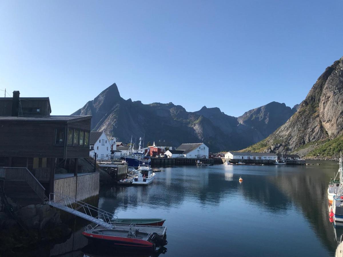 Lurn Sjohus Villa Reine Bagian luar foto