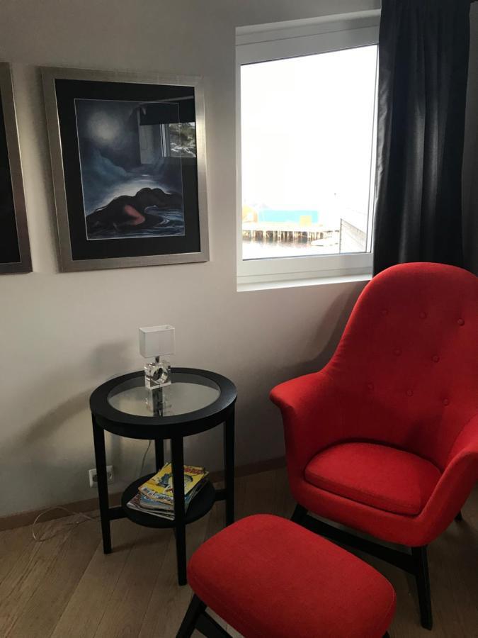 Lurn Sjohus Villa Reine Bagian luar foto